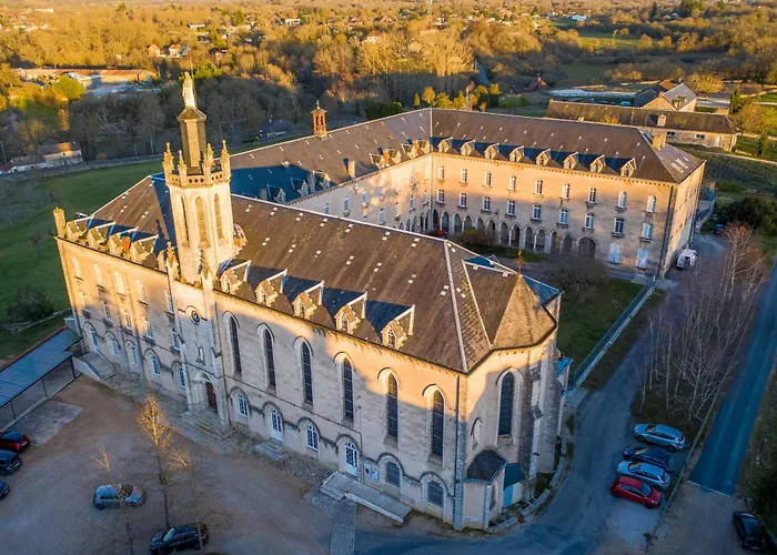 Le grand couvent de Gramat